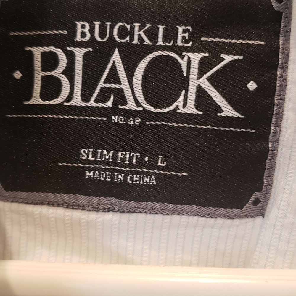 Mens button down - Picture 2 of 2